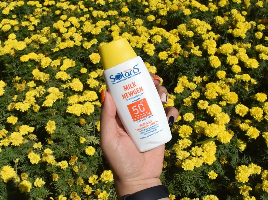 نقد و بررسی لوسیون ضد آفتاب کودک میلک نیوژن آردن سولاریس SPF50 حجم 100 میلی لیتر